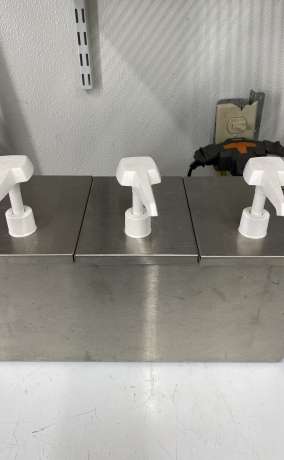 Stainless Steel Triple Pump Liquid Dispenser Station