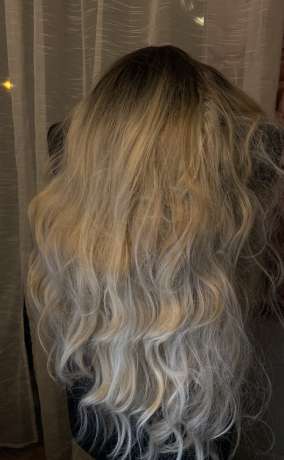 Long Wavy Blonde Wig with Bangs